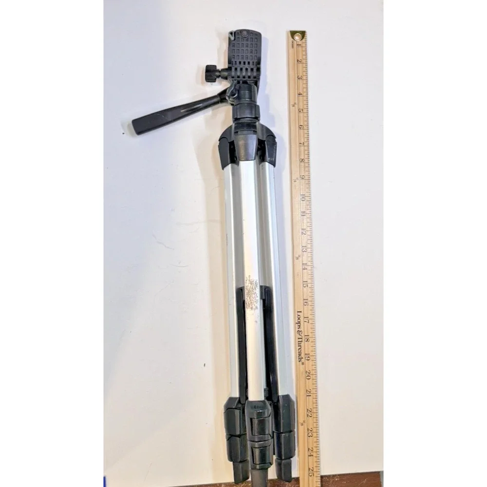 VTG Slik SDV-20 Three Way Pan Head Tripod with Quick Release Plate